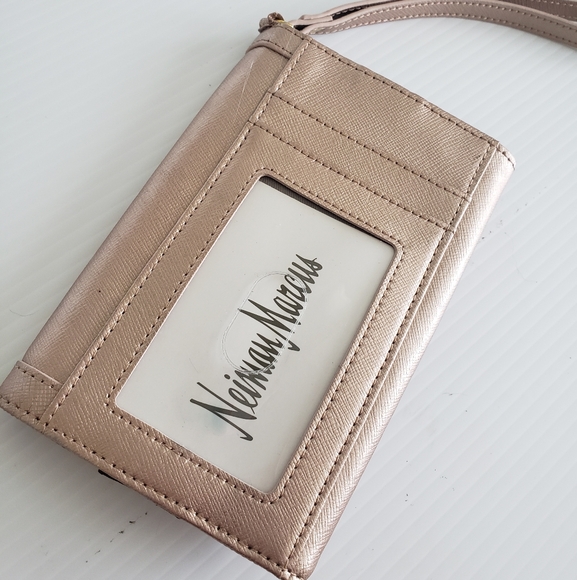 Neiman Marcus Metallic Card Holder - Picture 1 of 4